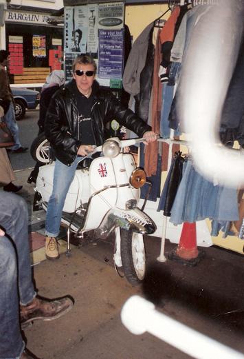 Dirty Harry`s Sydney Street, Brighton (Great Shop!)